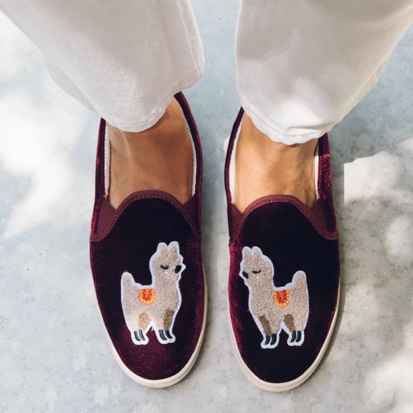 soludos llama sneakers